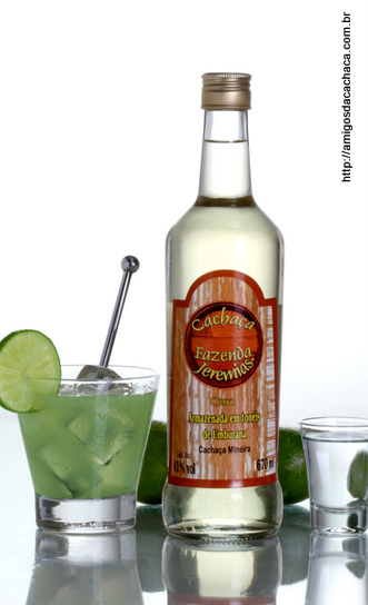 vidroporto A garrafa de cachaça ficou menor?